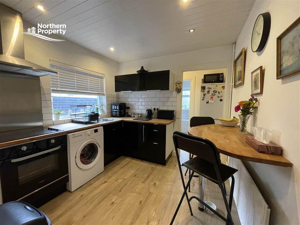 Photo 14 of 127 Kingsway, Dunmurry, Belfast