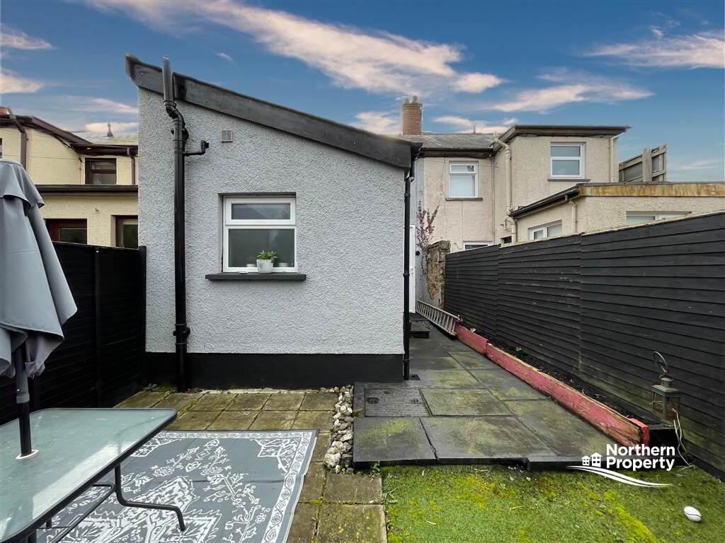 Photo 23 of 127 Kingsway, Dunmurry, Belfast