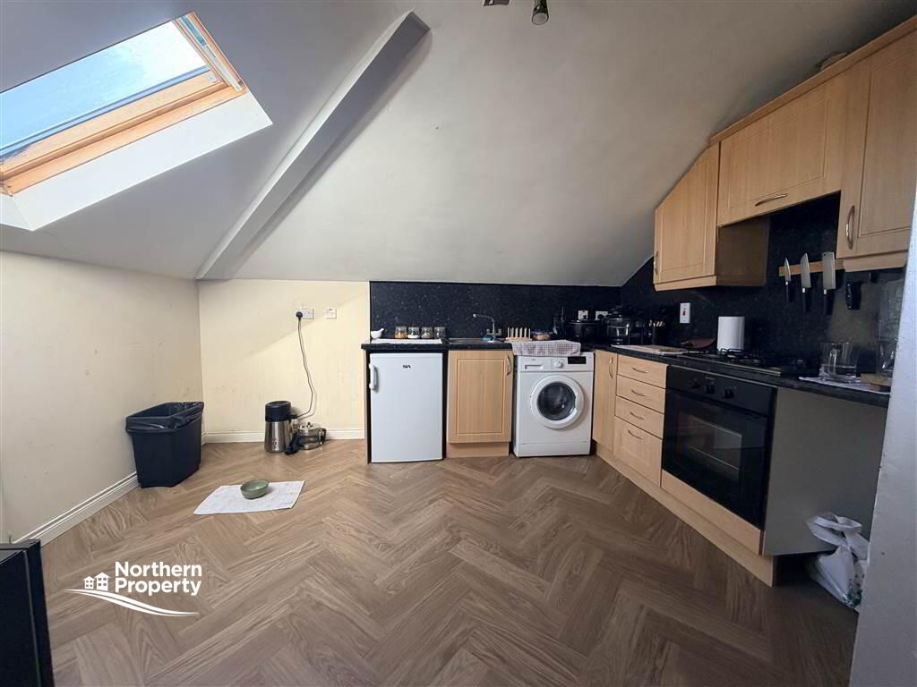 Photo 3 of 35 Springfield Meadows, Belfast