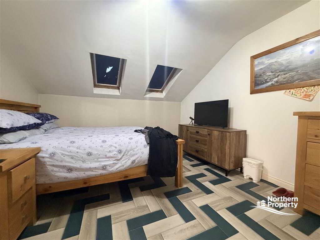 Photo 5 of 35 Springfield Meadows, Belfast