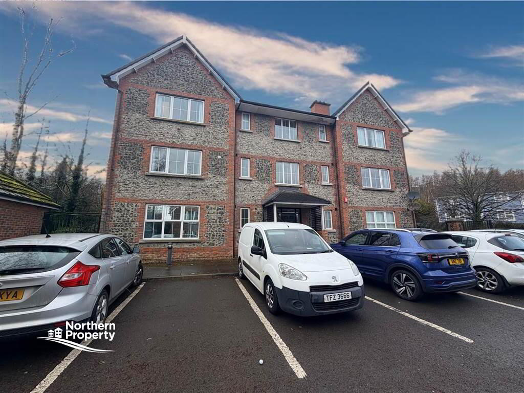 Photo 1 of 26 Lagmore Glen, Belfast