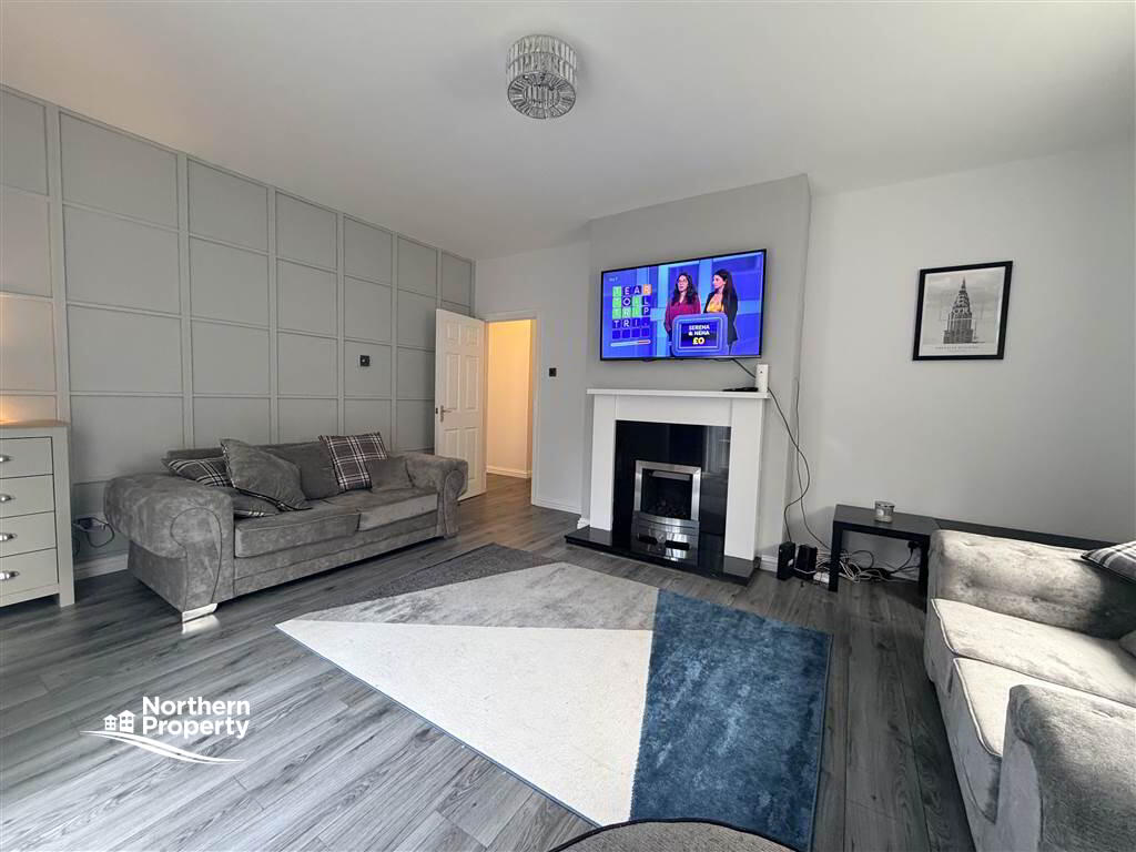 Photo 5 of 26 Lagmore Glen, Belfast