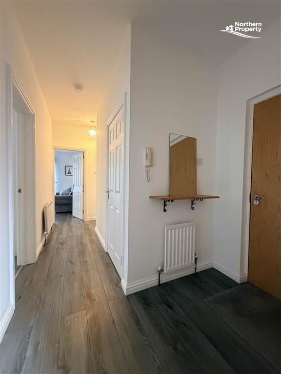 Photo 2 of 26 Lagmore Glen, Belfast