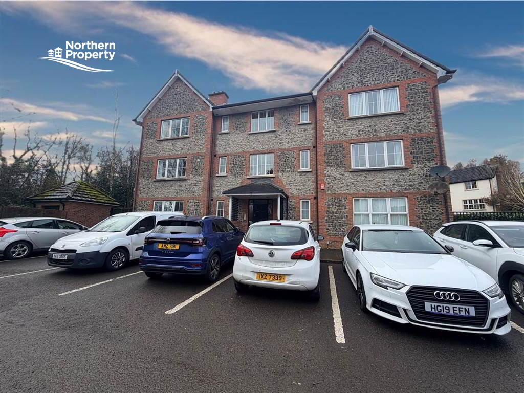 Photo 12 of 26 Lagmore Glen, Belfast