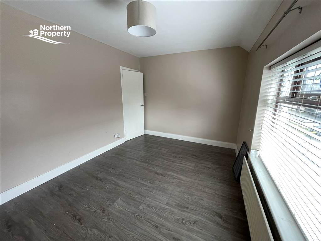 Photo 7 of 15 Springfield Crescent, Belfast