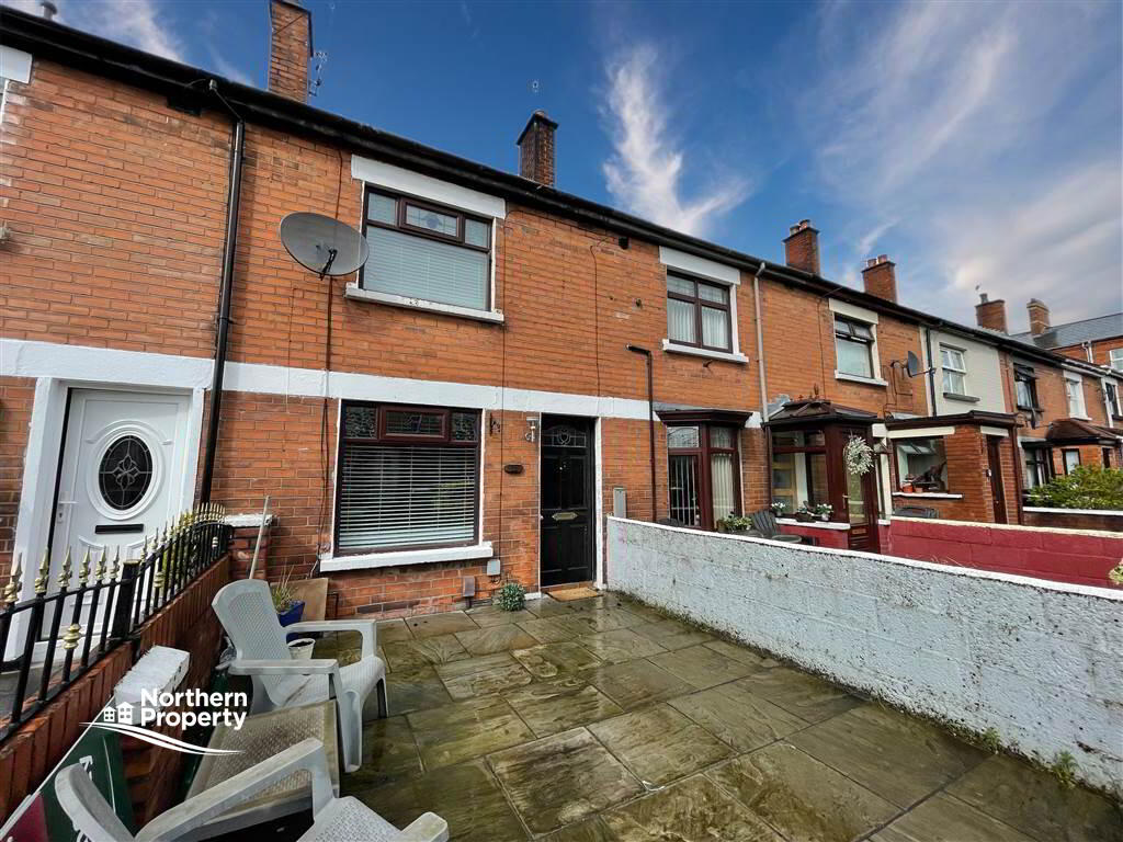 Photo 1 of 15 Springfield Crescent, Belfast