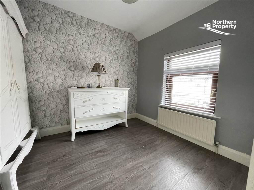 Photo 9 of 15 Springfield Crescent, Belfast