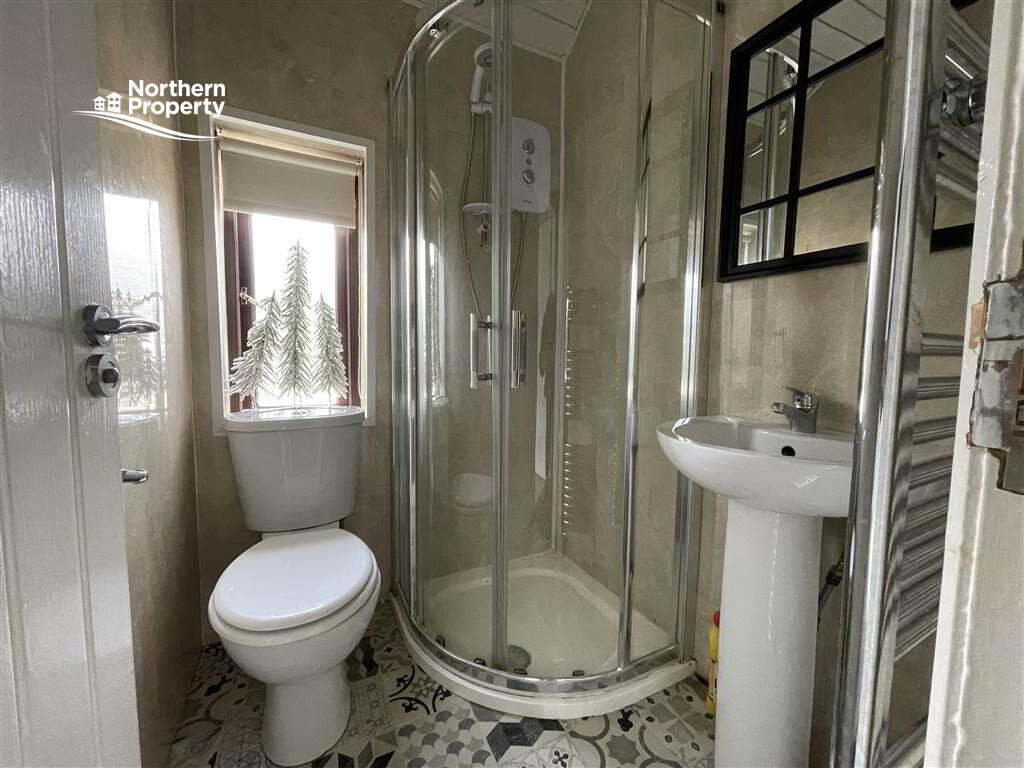 Photo 10 of 15 Springfield Crescent, Belfast