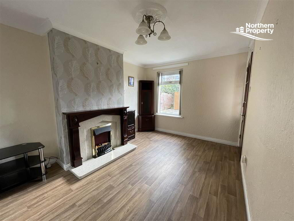 Photo 6 of 40 Strand Walk, Belfast