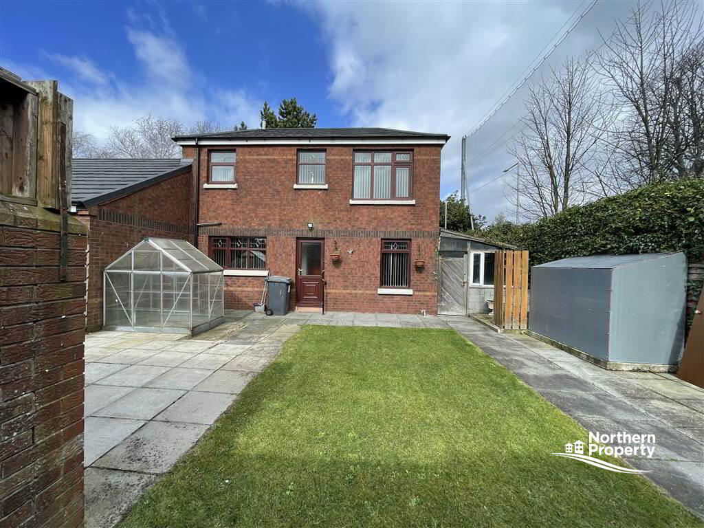 Photo 17 of 40 Strand Walk, Belfast