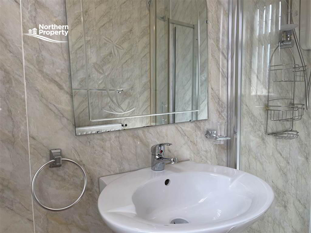 Photo 16 of 40 Strand Walk, Belfast