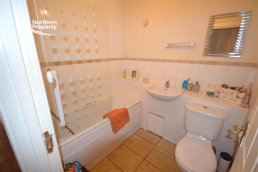 Photo 6 of 13b Gleann Dara, 16 Old Suffolk Road, Belfast