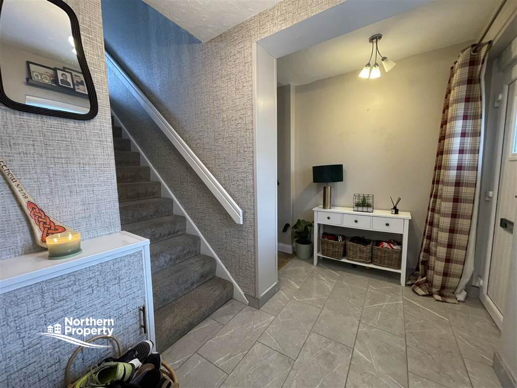 Photo 4 of 79 Tullymore Gardens, Belfast