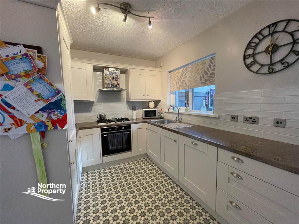 Photo 9 of 79 Tullymore Gardens, Belfast