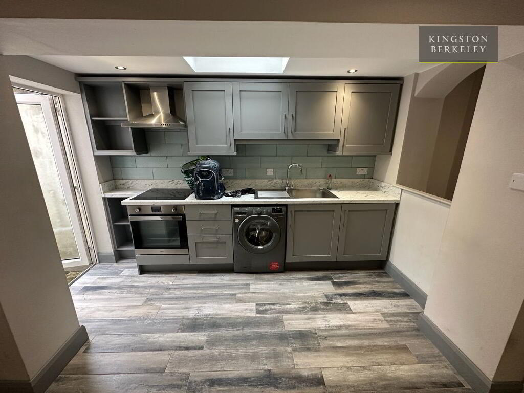 Photo 5 of (not A Hmo), 30 Melrose Street, Lisburn Road, Belfast South, Belfast