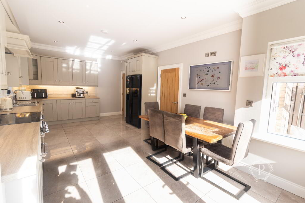 Photo 14 of 28 Limestone Square, Armagh