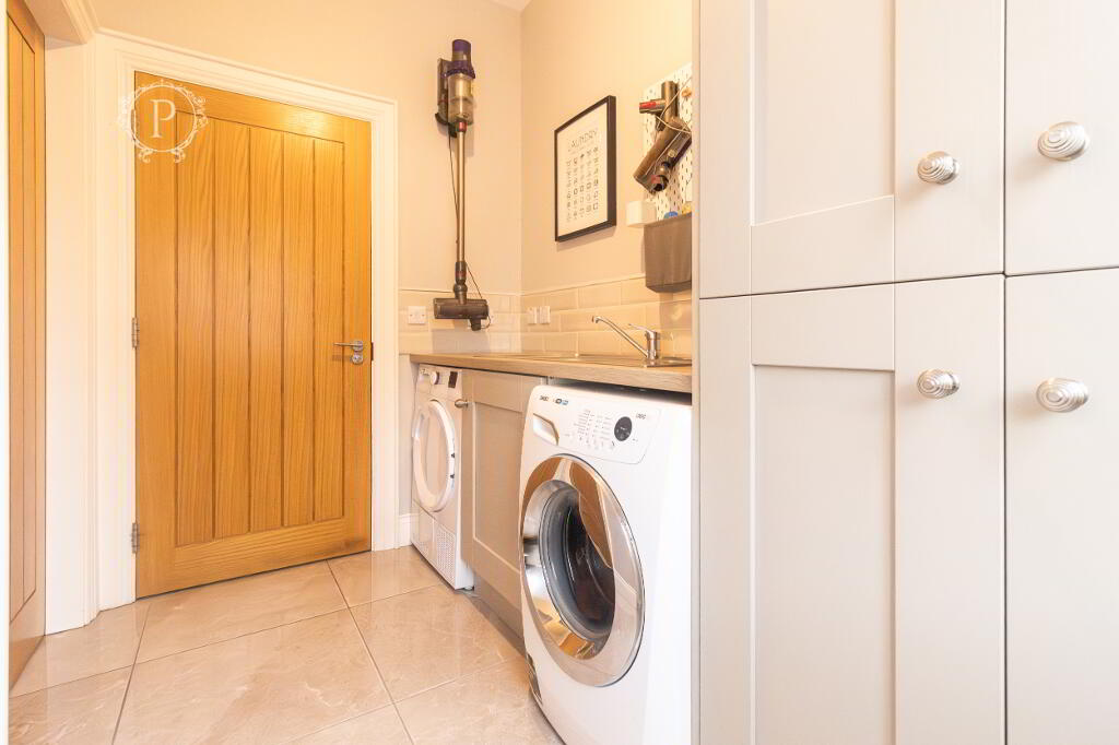 Photo 17 of 28 Limestone Square, Armagh