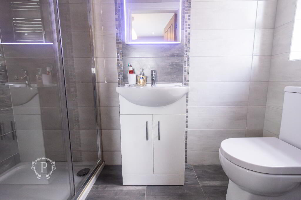 Photo 23 of 28 Limestone Square, Armagh