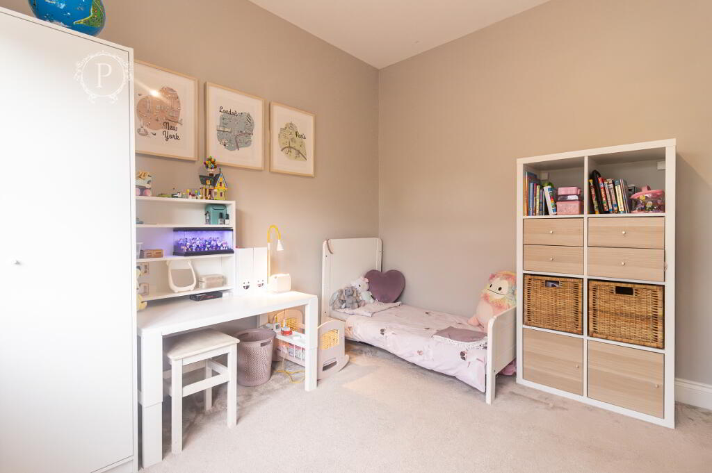 Photo 25 of 28 Limestone Square, Armagh