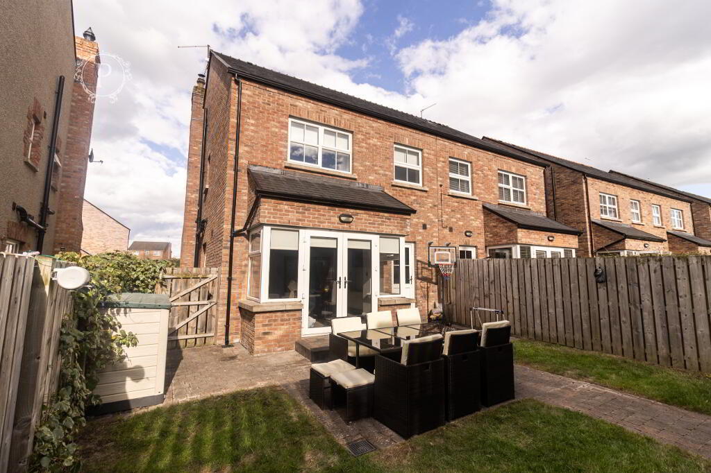 Photo 31 of 28 Limestone Square, Armagh