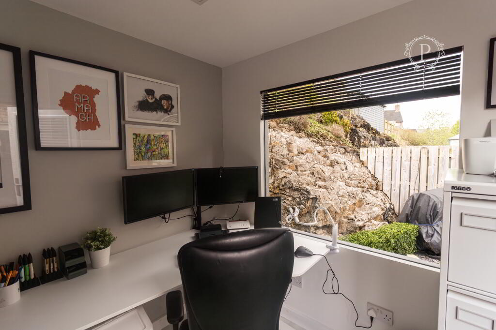 Photo 35 of 28 Limestone Square, Armagh