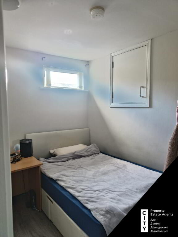 Photo 2 of Unit 8, 17 Fitzroy Avenue, Belfast