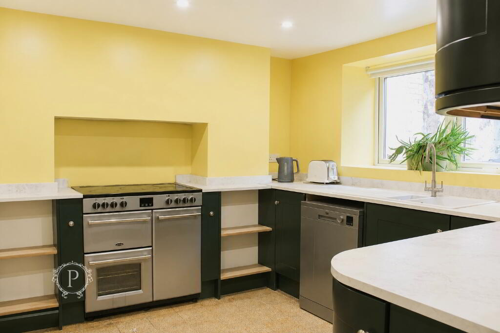 Photo 11 of 1 Meredith Place, Armagh