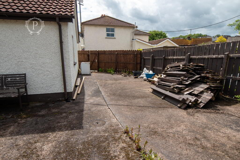 Photo 3 of 31 Nialls Crescent, Armagh
