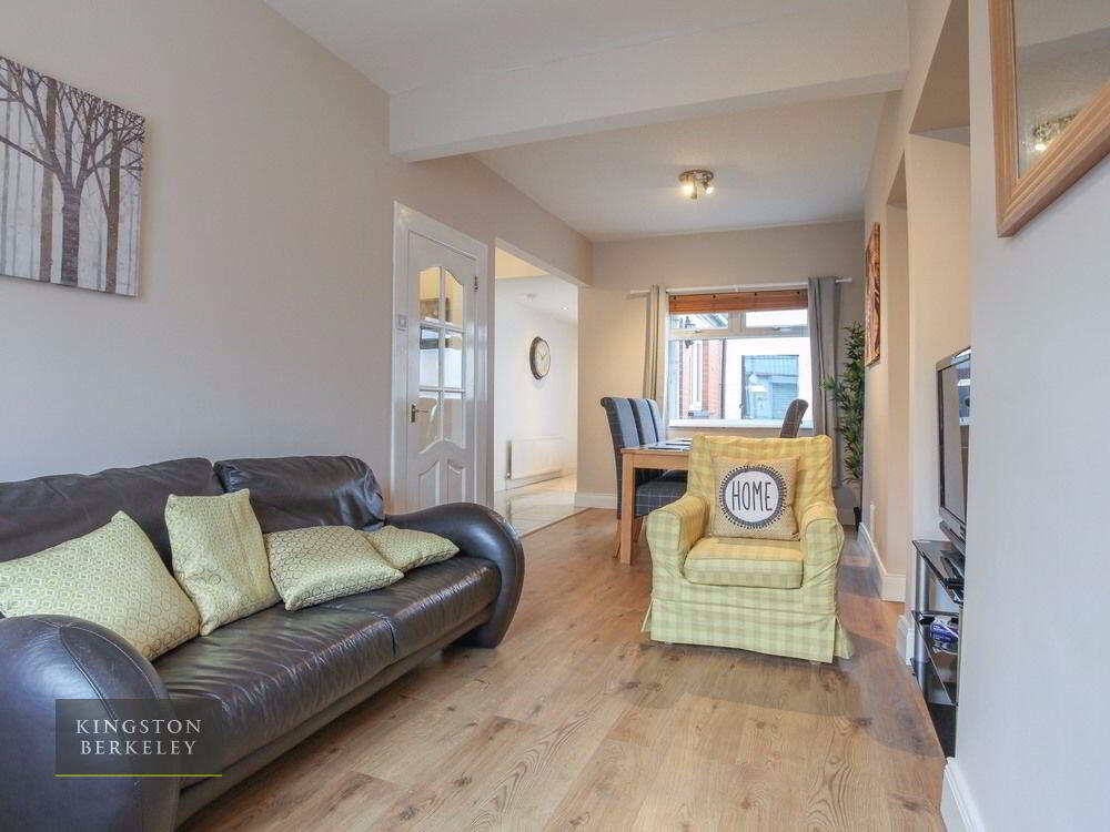 Photo 1 of 141 Donegall Avenue, Belfast South, Belfast