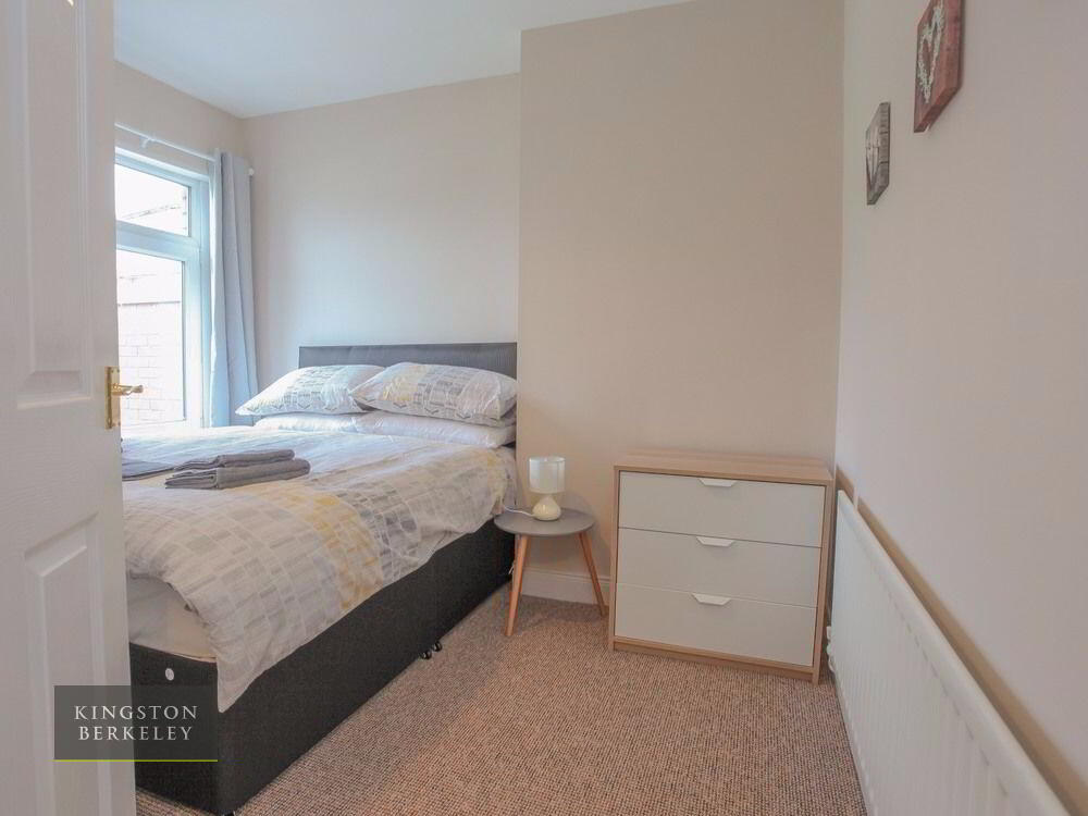 Photo 8 of 141 Donegall Avenue, Belfast South, Belfast