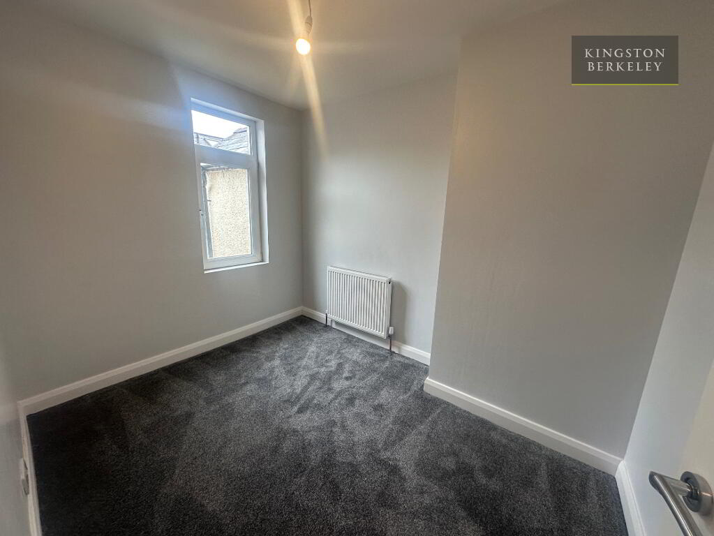 Photo 11 of 69 Hatton Drive, Belfast East, Belfast