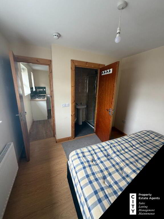 Photo 6 of Unit 2, 18 Mount St, Derry