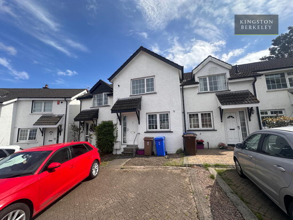 Photo 1 of 4 Hollymount Court, Finaghy, Belfast