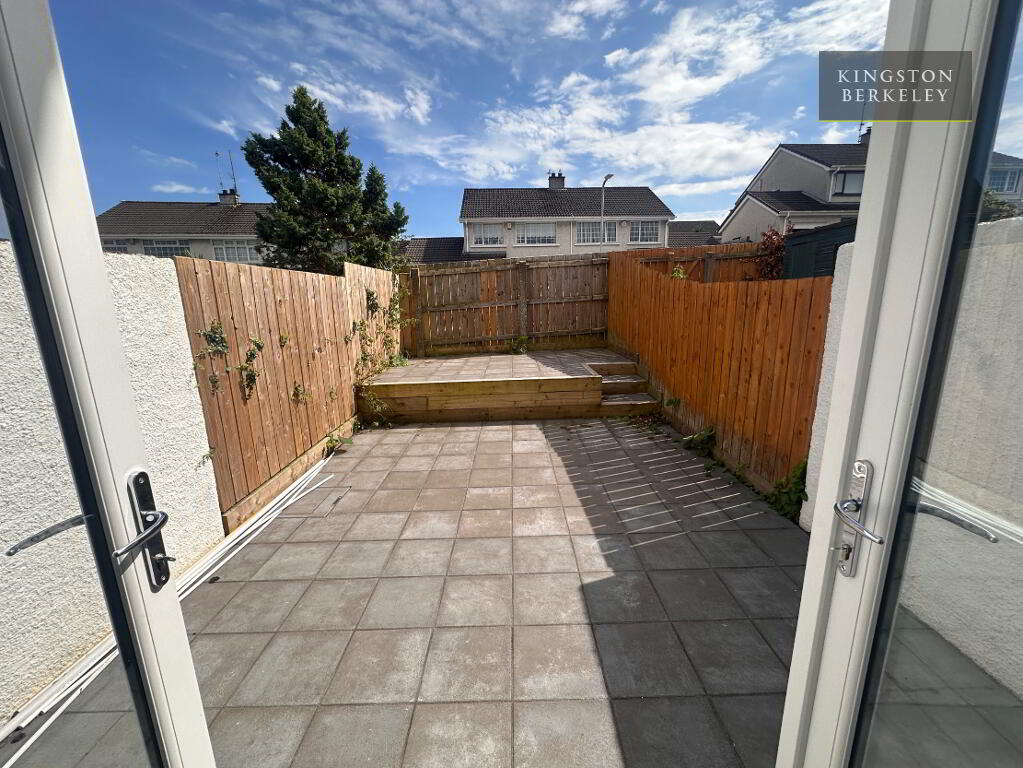 Photo 10 of 4 Hollymount Court, Finaghy, Belfast
