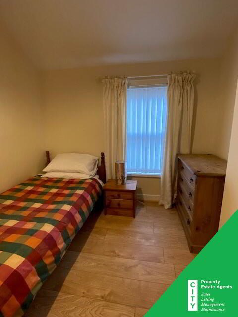 Photo 10 of **Student Property**, 24 Glasgow Terrace, Derry