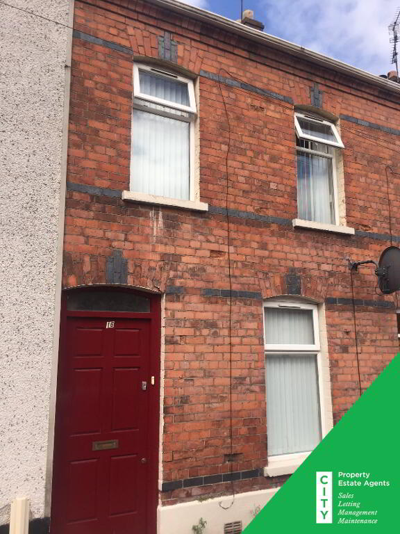 Photo 1 of 16 Govener Road, Derry, houses to rent in Derry