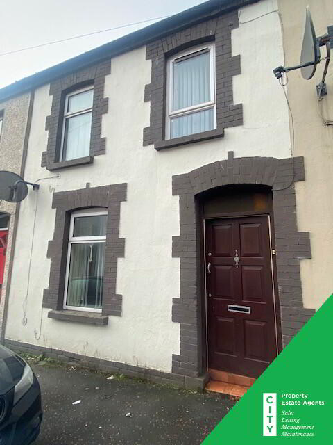 Photo 1 of 21 Lower Nassau Street, houses to rent in DERRY