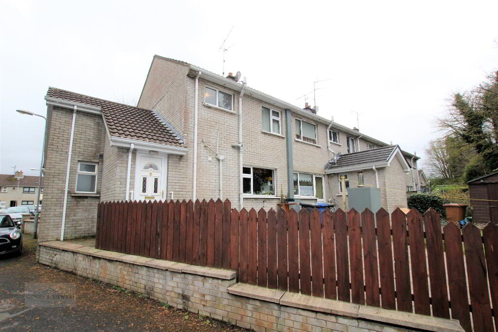 Photo 2 of 26 Gardenville Avenue, Omagh