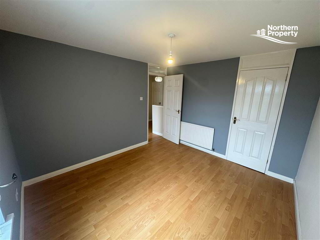 Photo 5 of 18 Glencolin Avenue, Belfast