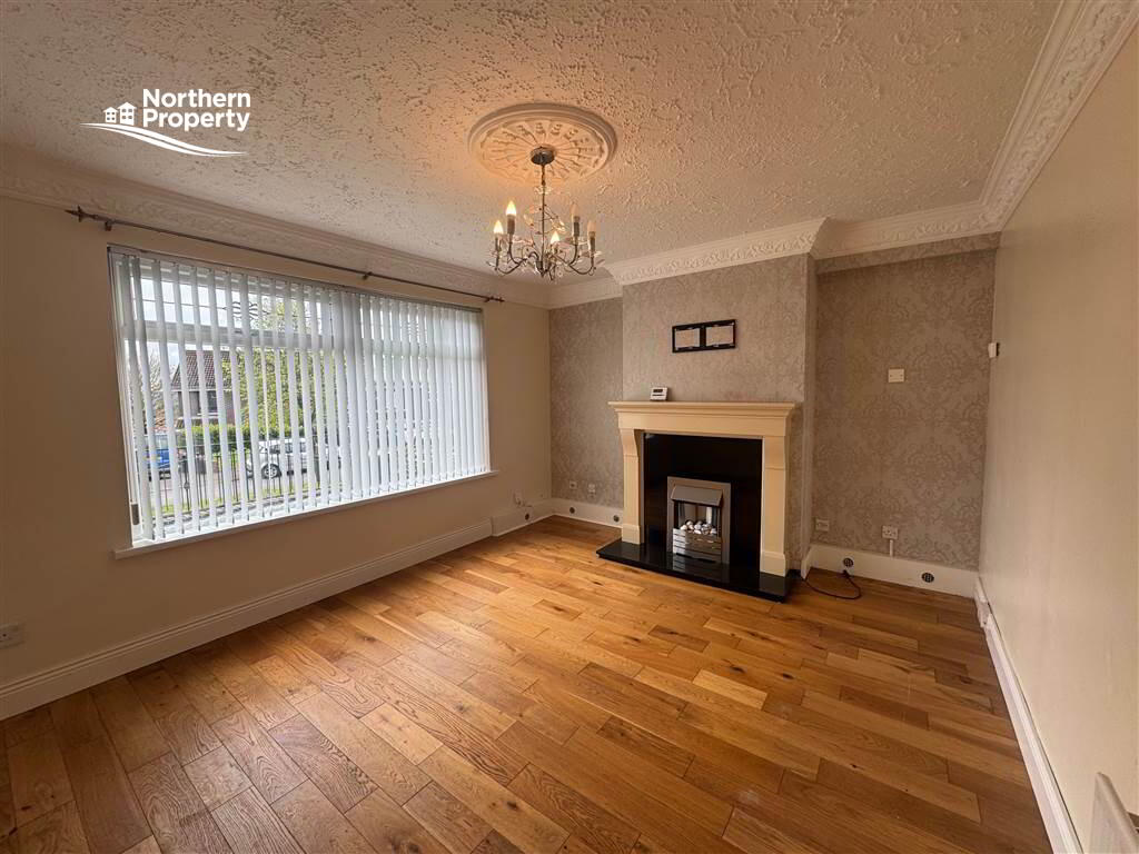 Photo 2 of 18 Glencolin Avenue, Belfast