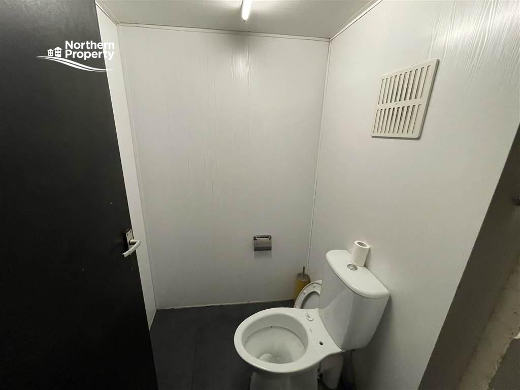 Photo 7 of 889 Crumlin Road, Belfast