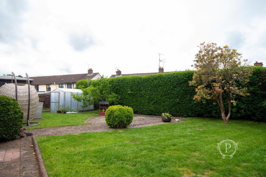 Photo 15 of 31 Alexander Avenue, Armagh