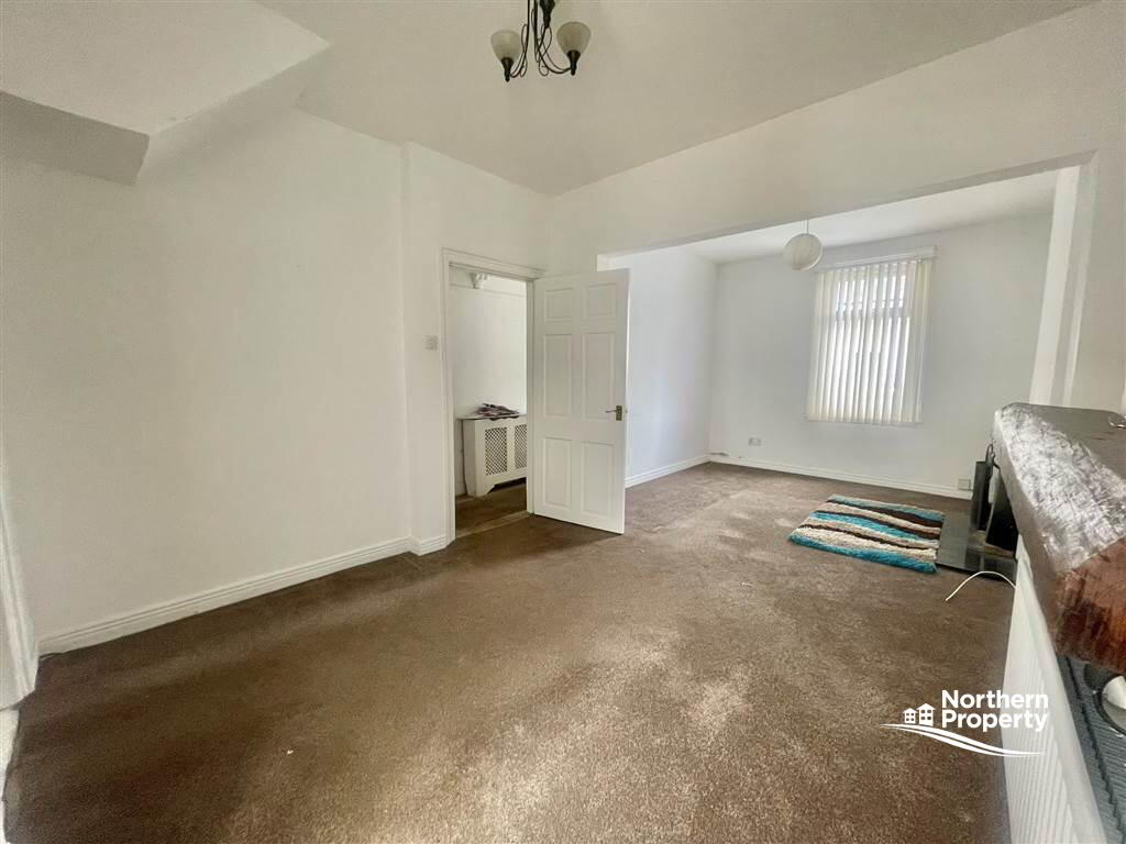 Photo 11 of 62 Upper Dunmurry Lane, Dunmurry, Belfast