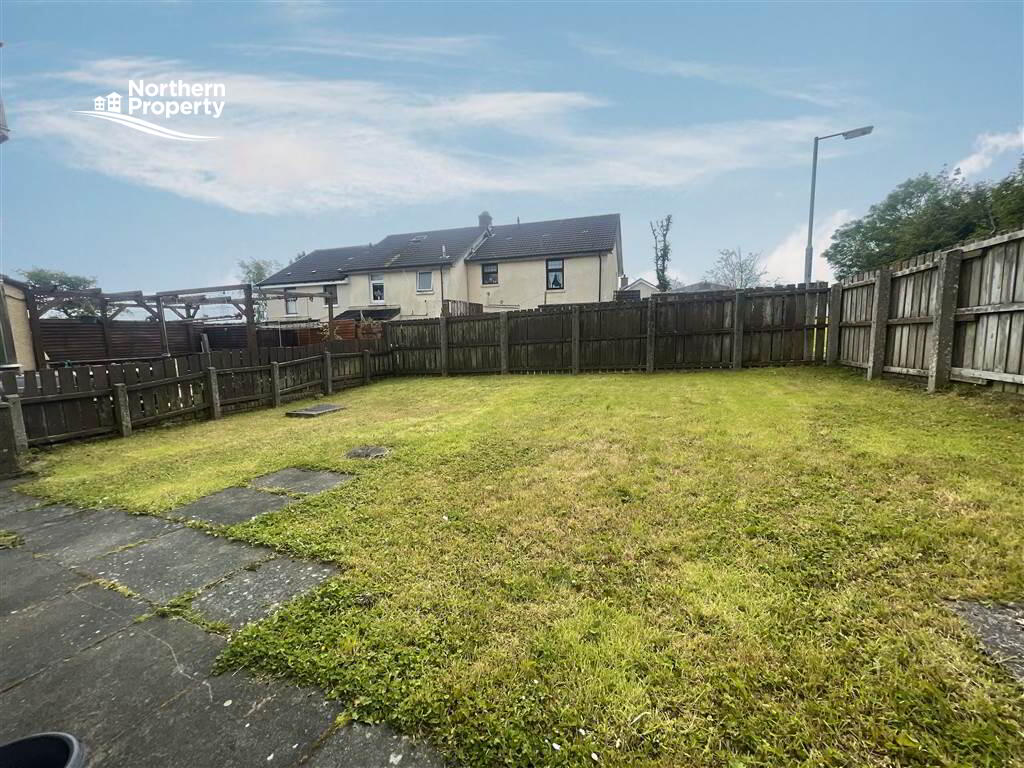 Photo 11 of 13 Ardcaoin View, Belfast