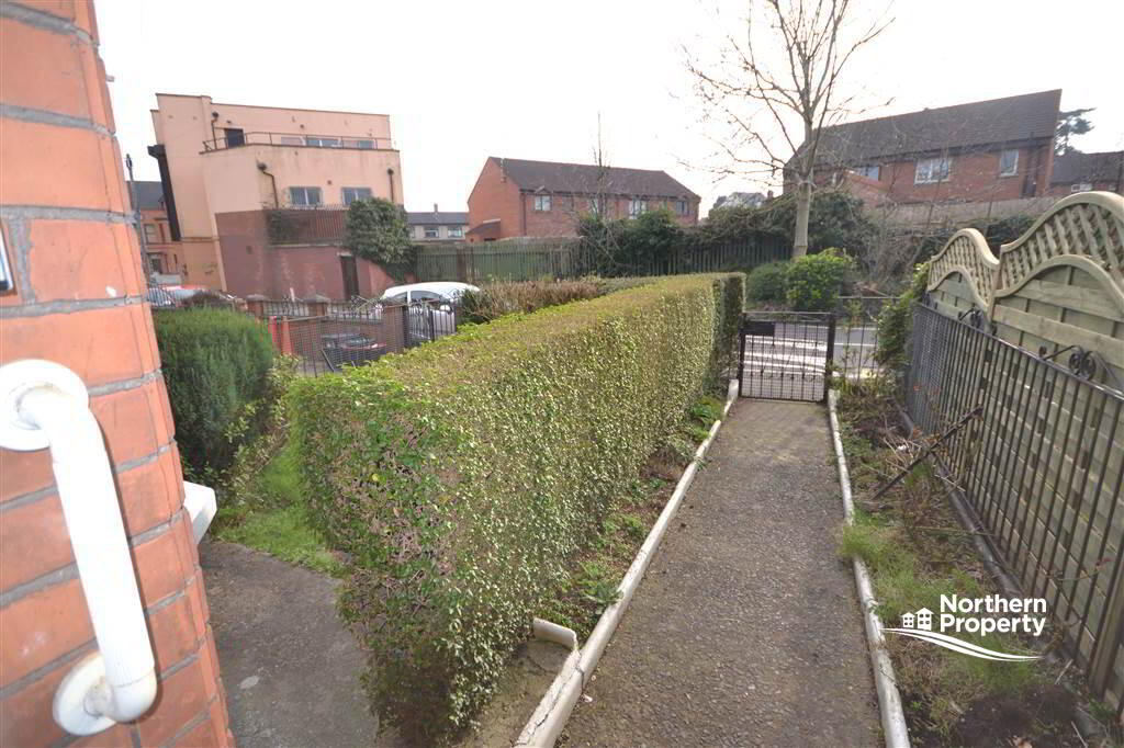 Photo 16 of 15 Beechmount Drive, Belfast