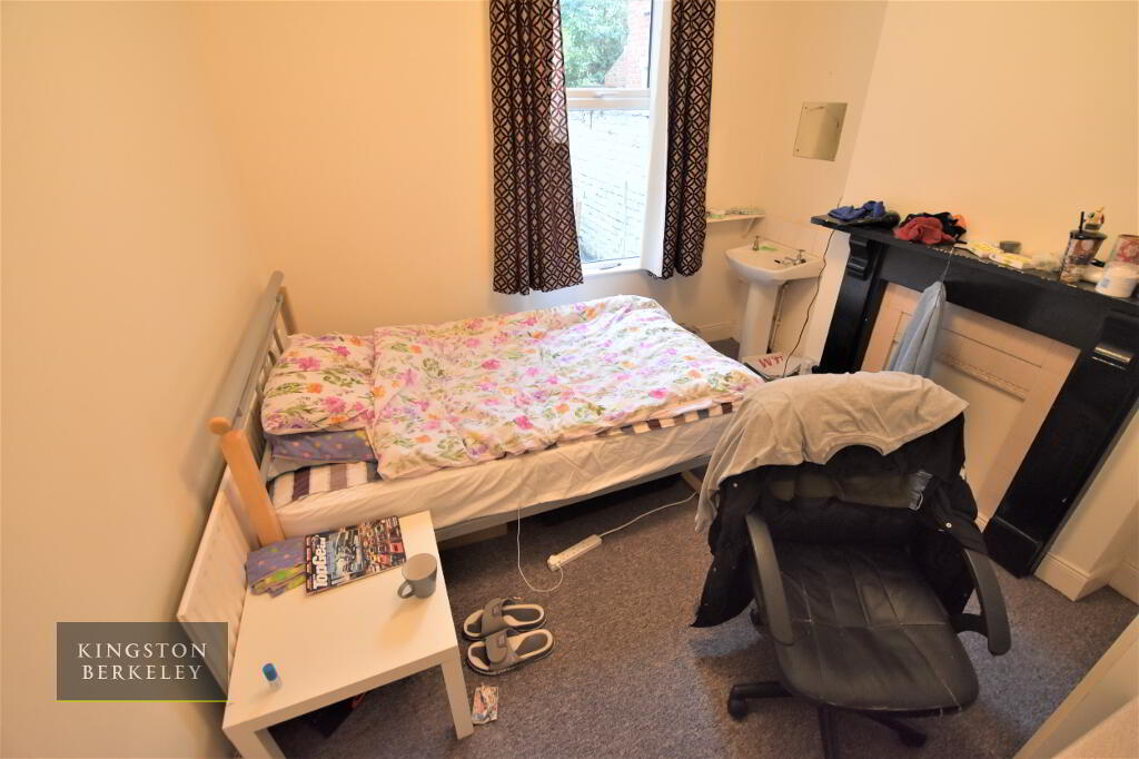 Photo 13 of (hmo Registered), 16 Malone Avenue, Malone Road, Belfast South, Belfast