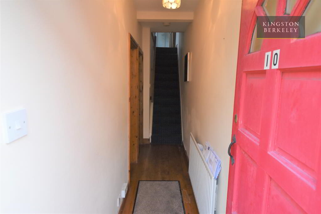 Photo 2 of (hmo Registered), 10 Euterpe Street, Donegall Road, Belfast South, Belfast