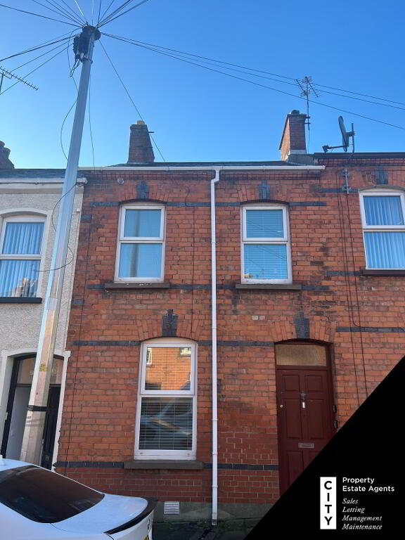 Photo 1 of 37 Barry Street, **house Share**, Derry