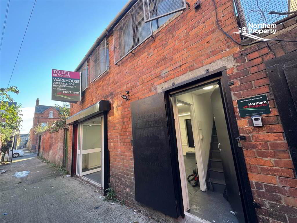 Photo 2 of 98a University Avenue, Belfast