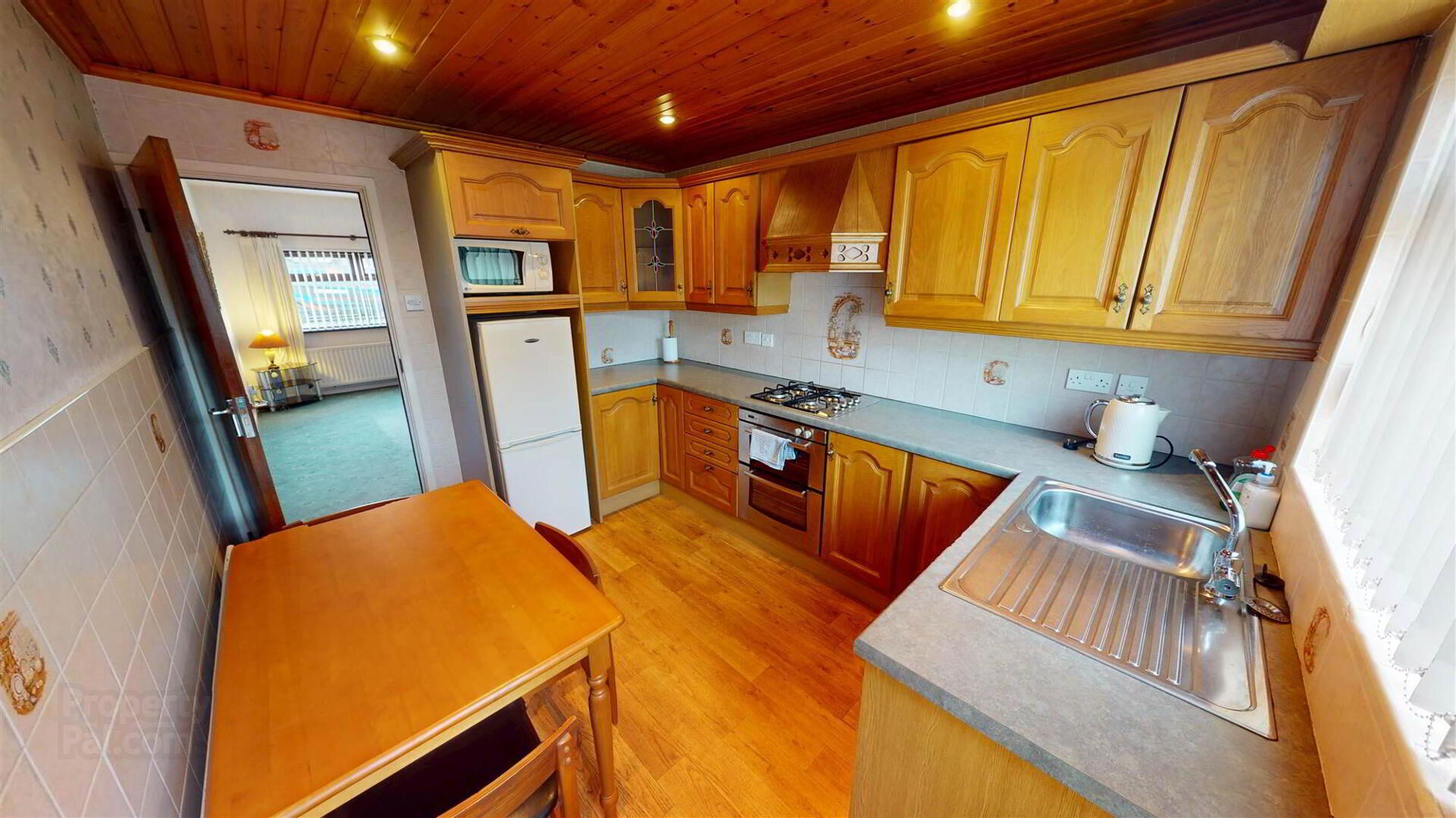 220 Moira Road 4 of 19